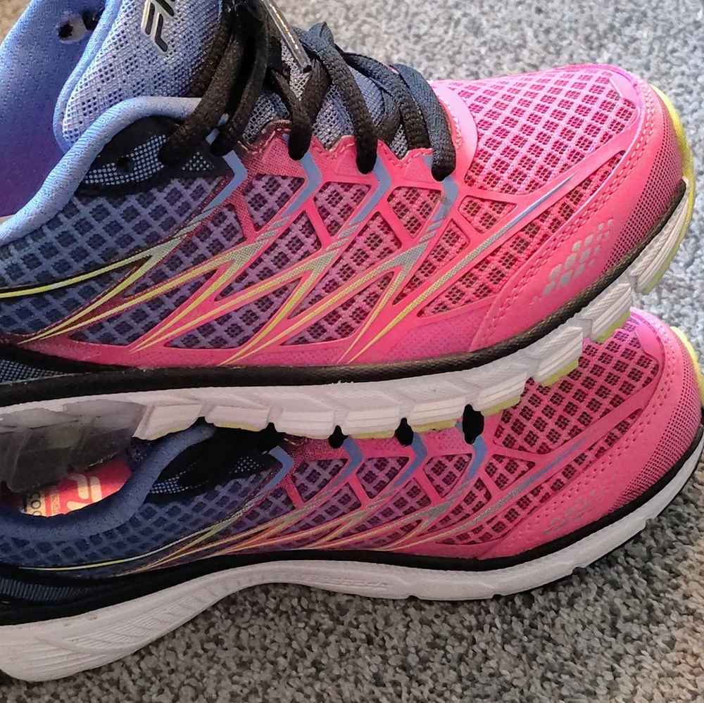 Fila Women's Pink and Black Athletic Sneakers